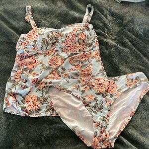 Maternity Swimsuit Size Large